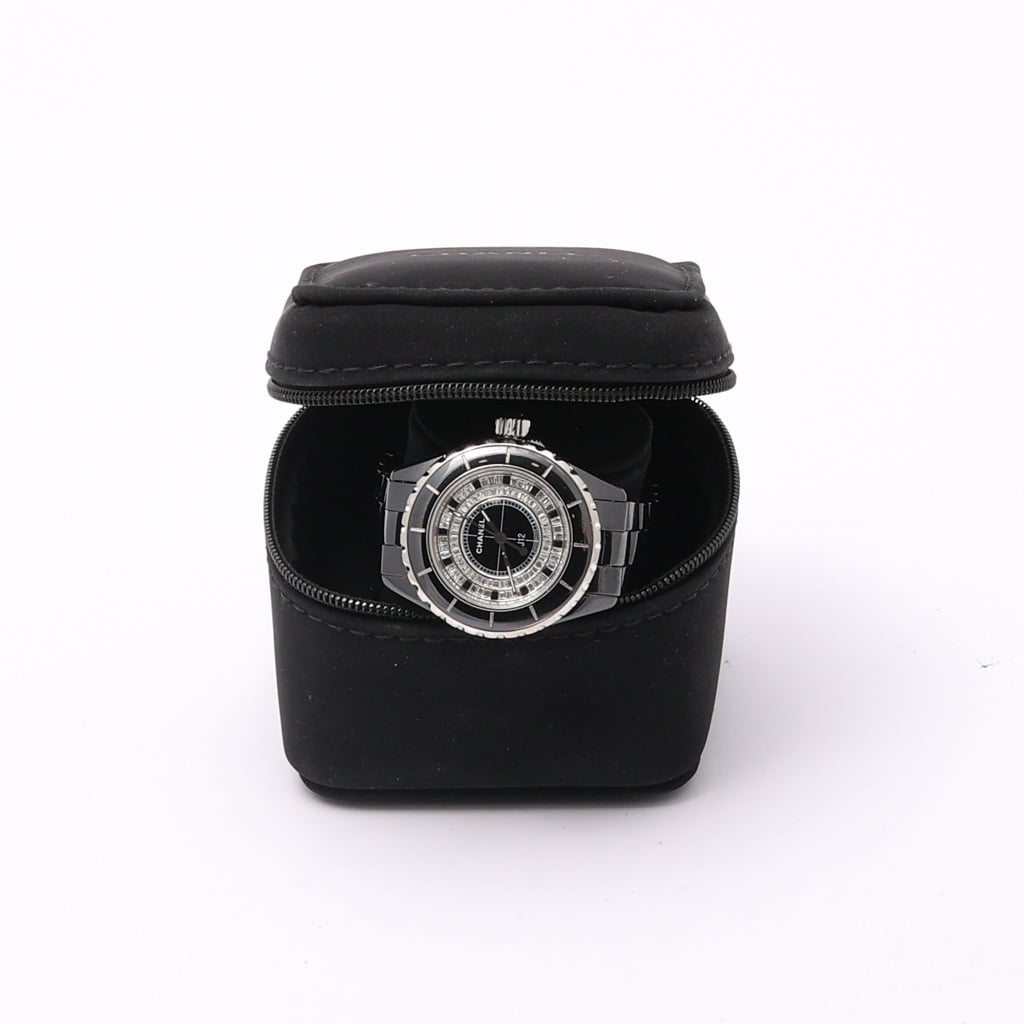 Chanel J12