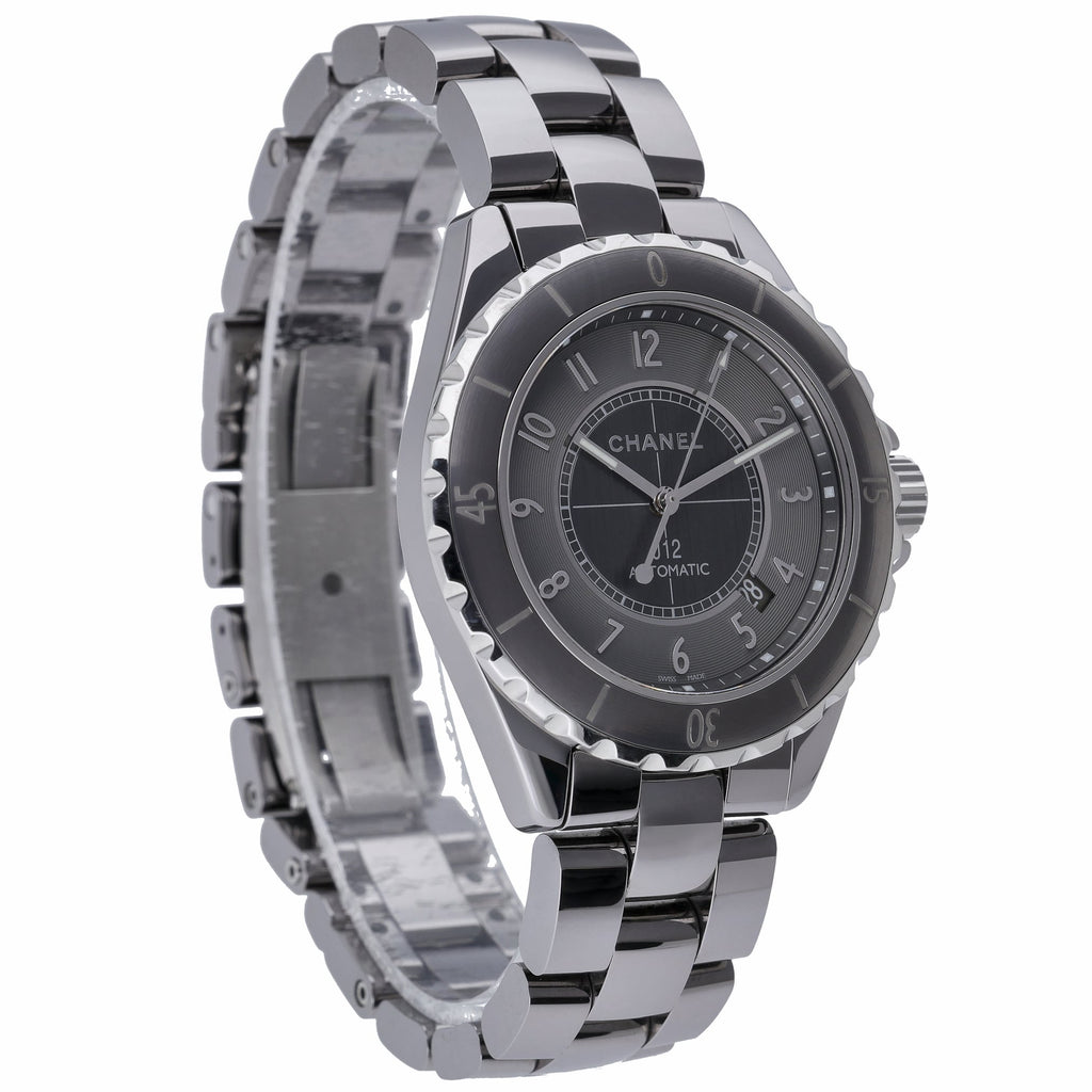 Chanel J12