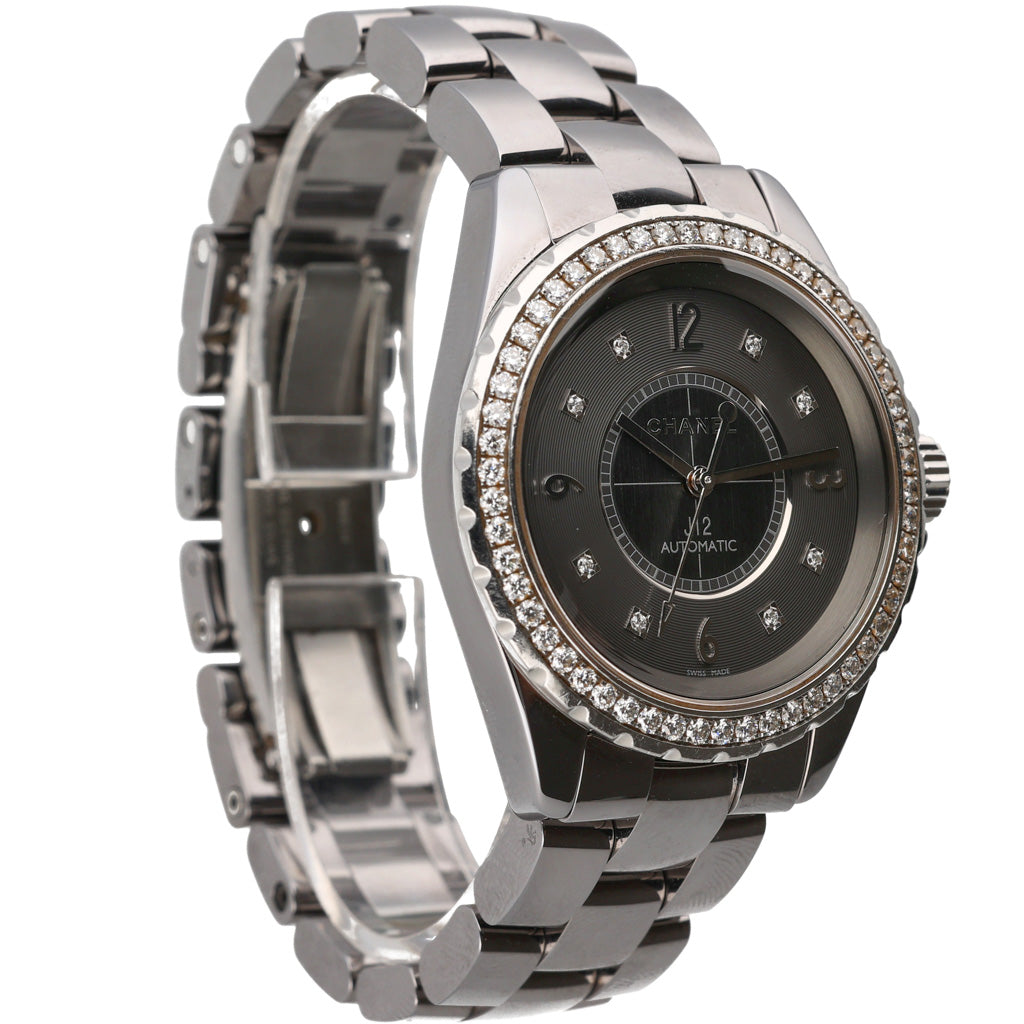 Chanel J12