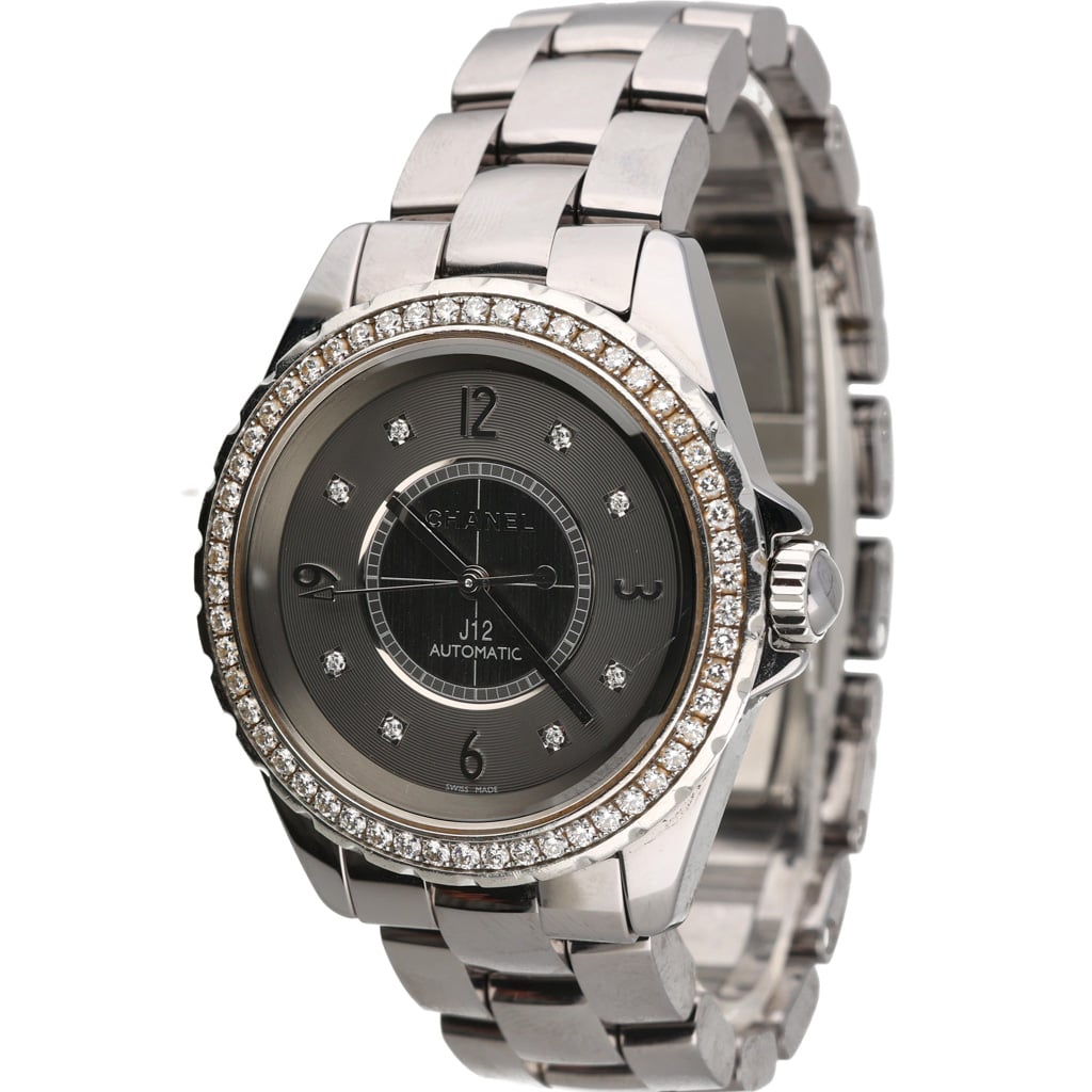 Chanel J12